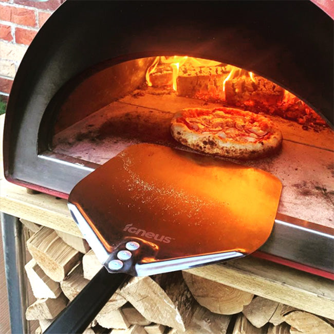 Igneus Classico Wood-Fired Pizza Oven